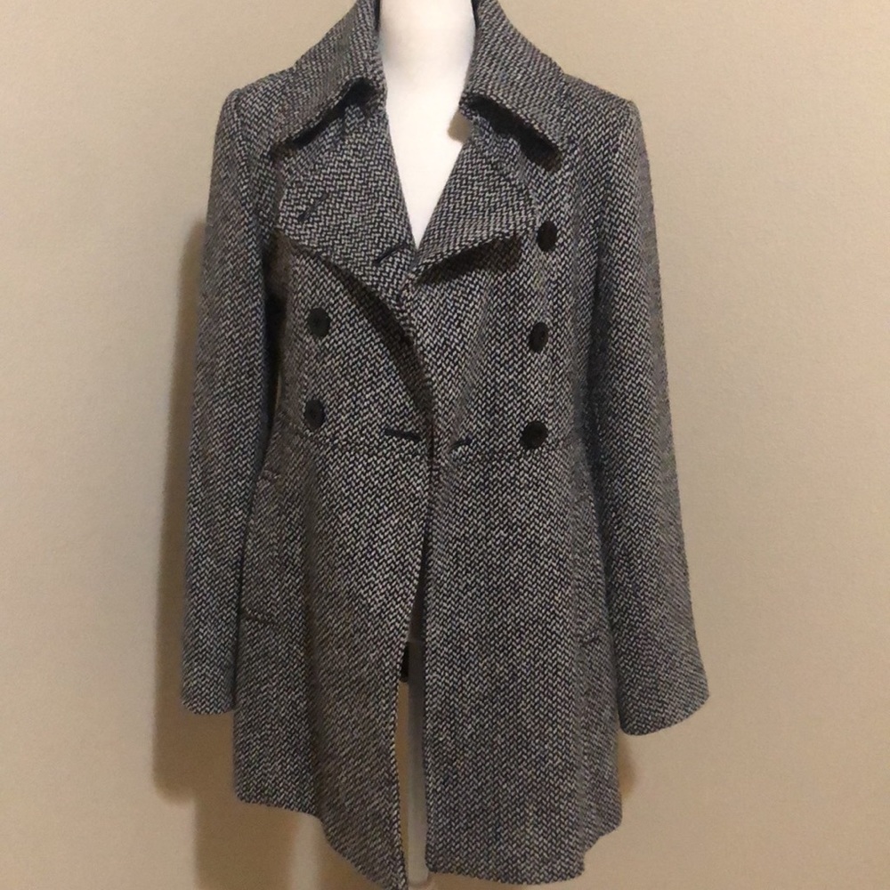 Guess coat sz M